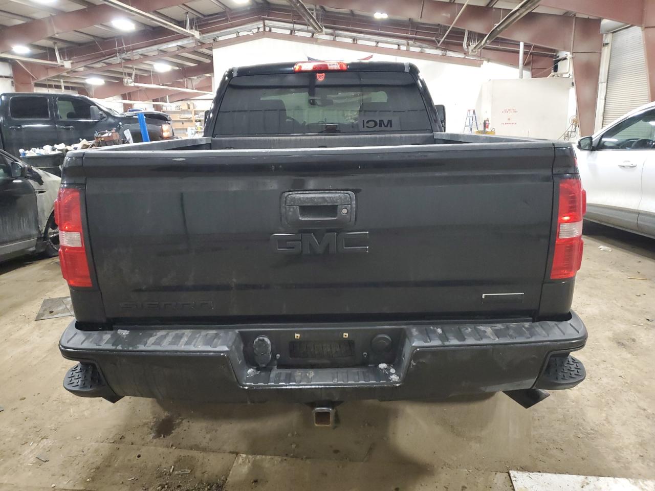 2015 GMC Sierra - Image 6