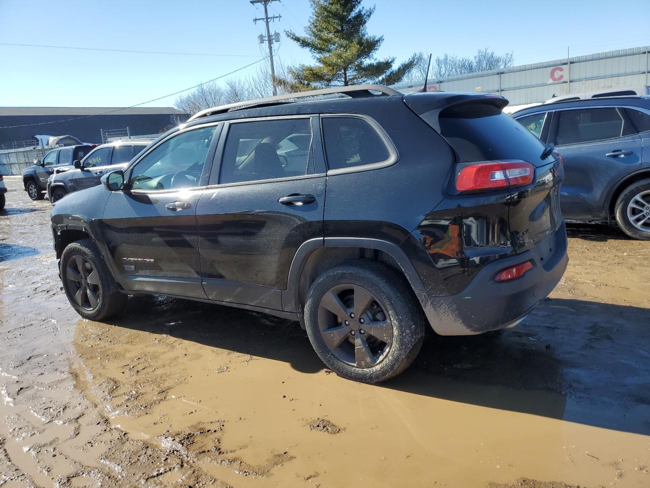 2017 Jeep Grand Cherokee - Image 2