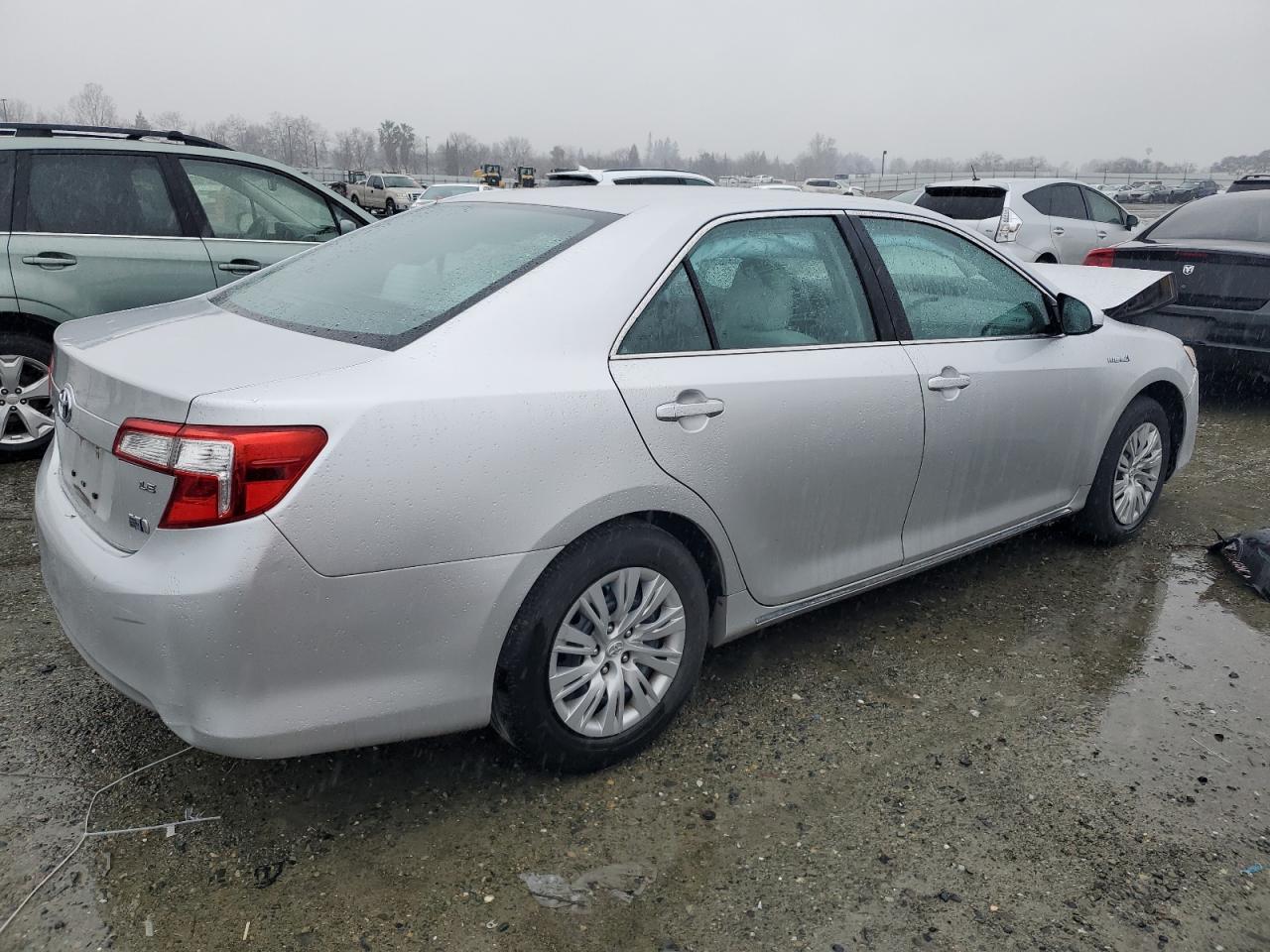 2013 Toyota Camry - Image 3
