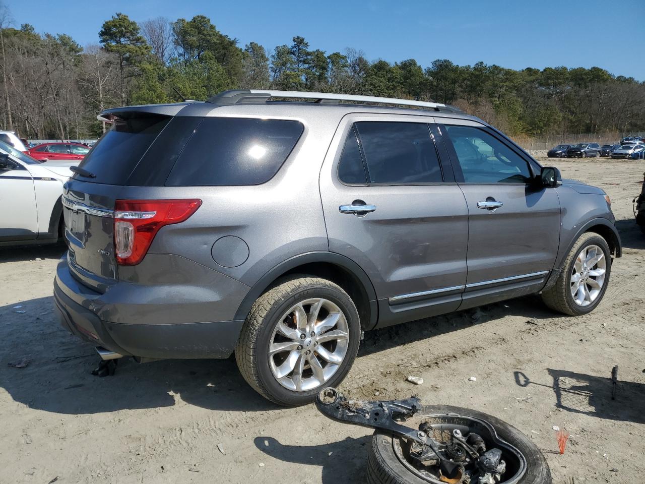 2013 Ford Explorer - Image 3