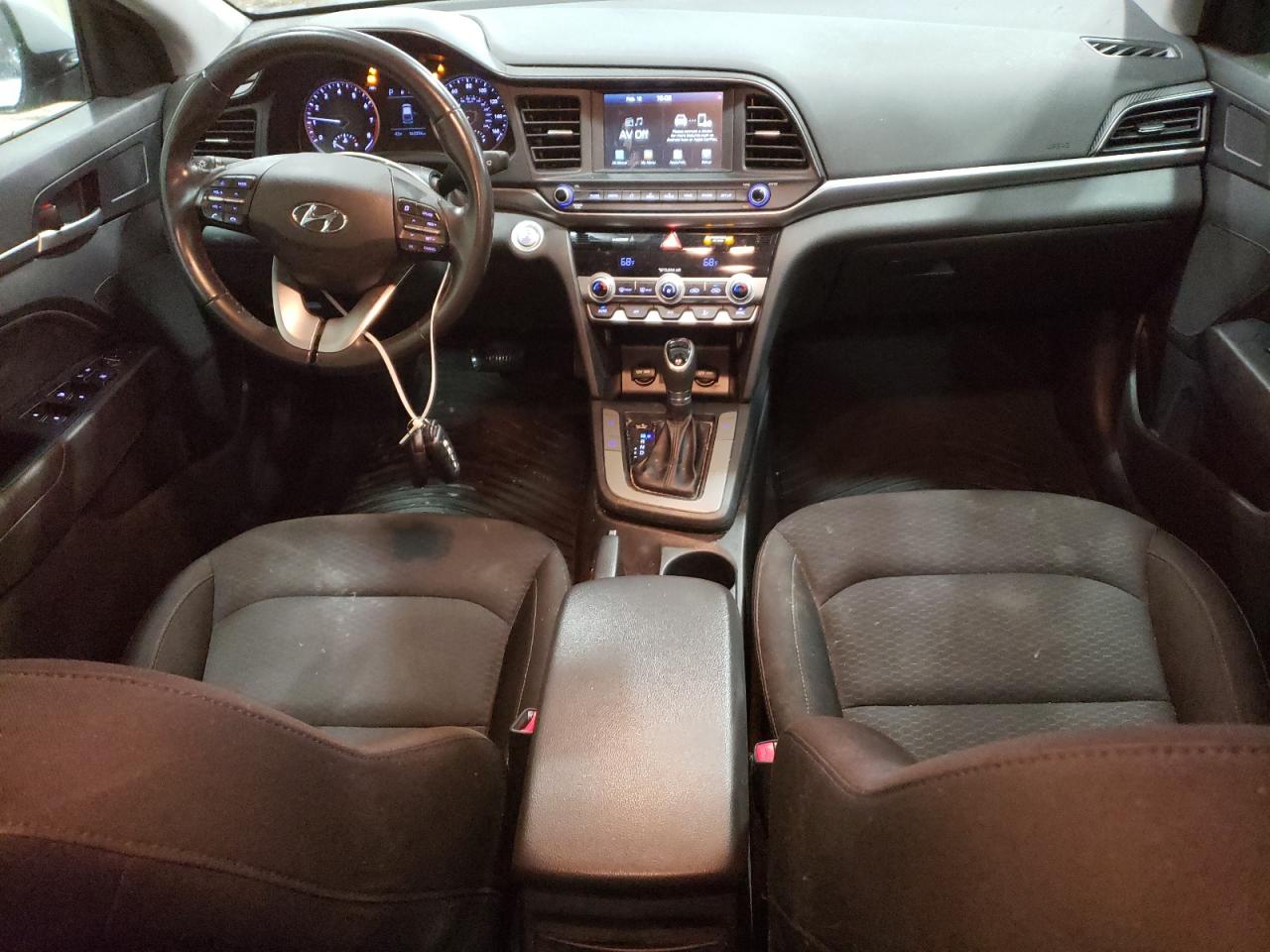 2020 Hyundai Elantra - Image 8