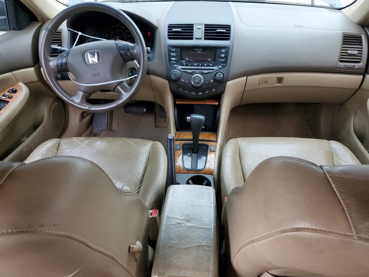 2004 Honda Accord - Image 8