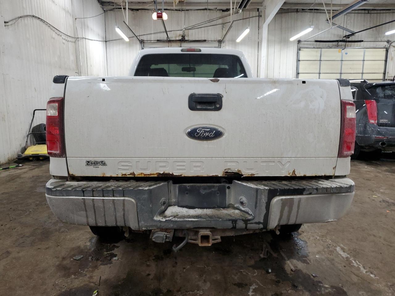 2010 Ford F350 - Image 6
