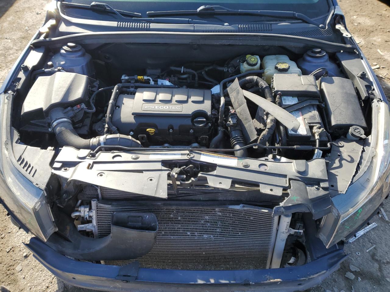 2014 Chevrolet Cruze - Image 11