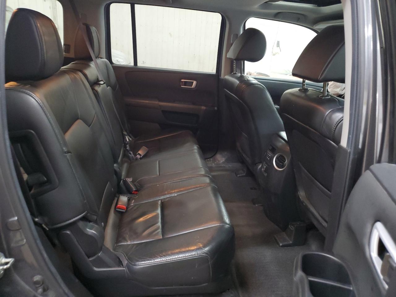 2012 Honda Pilot - Image 11