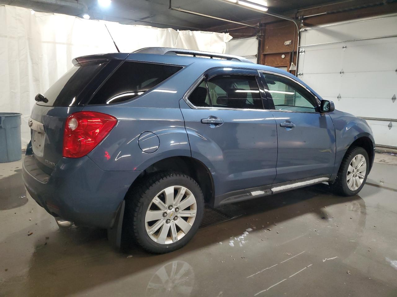 2011 Chevrolet Equinox - Image 3