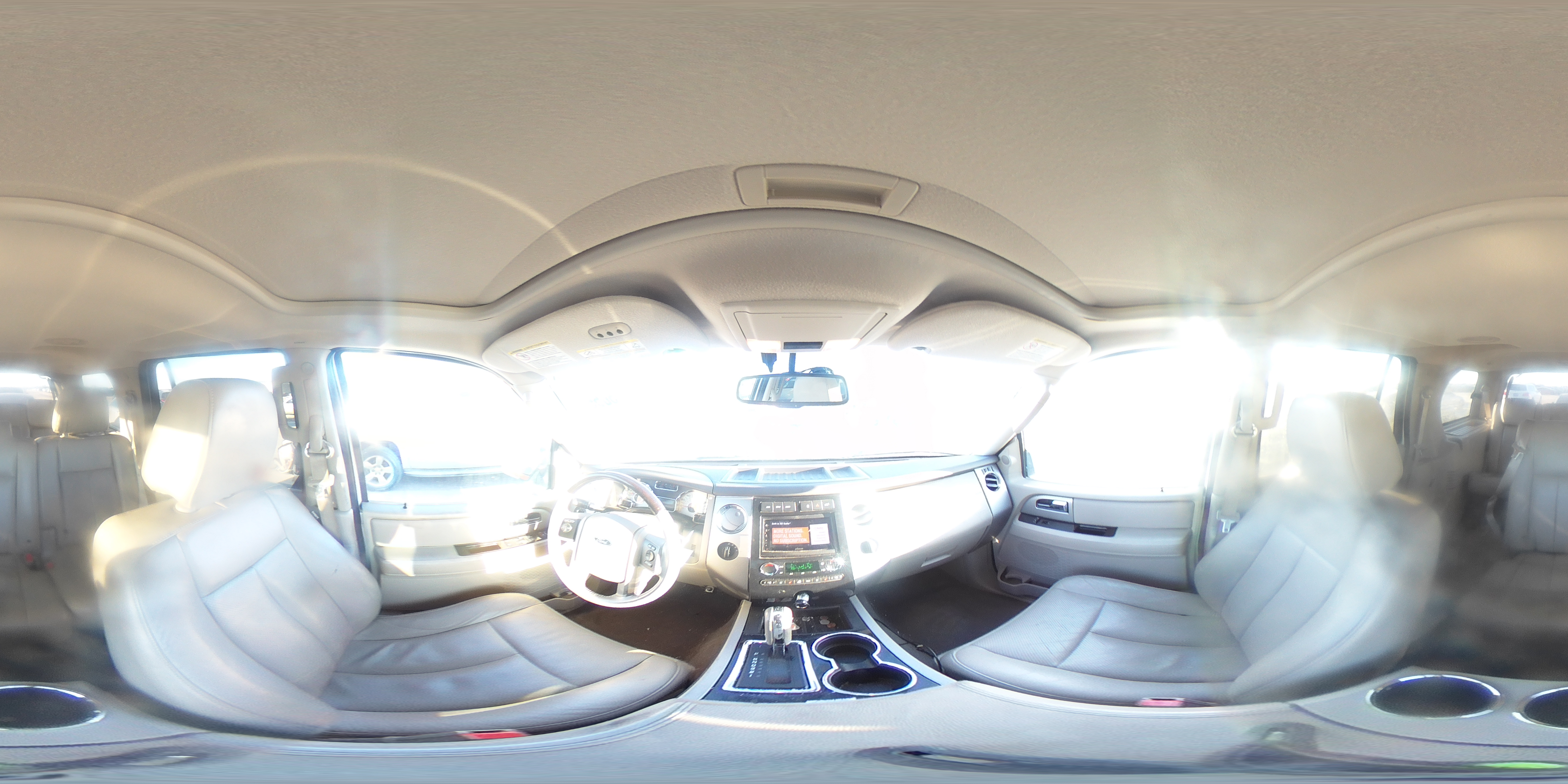 2011 Ford Expedition - Image 13