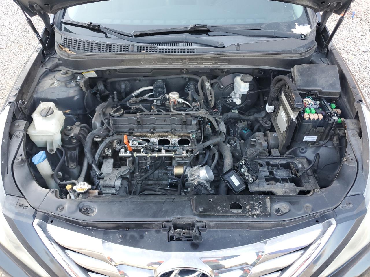 2013 Hyundai Sonata - Image 11