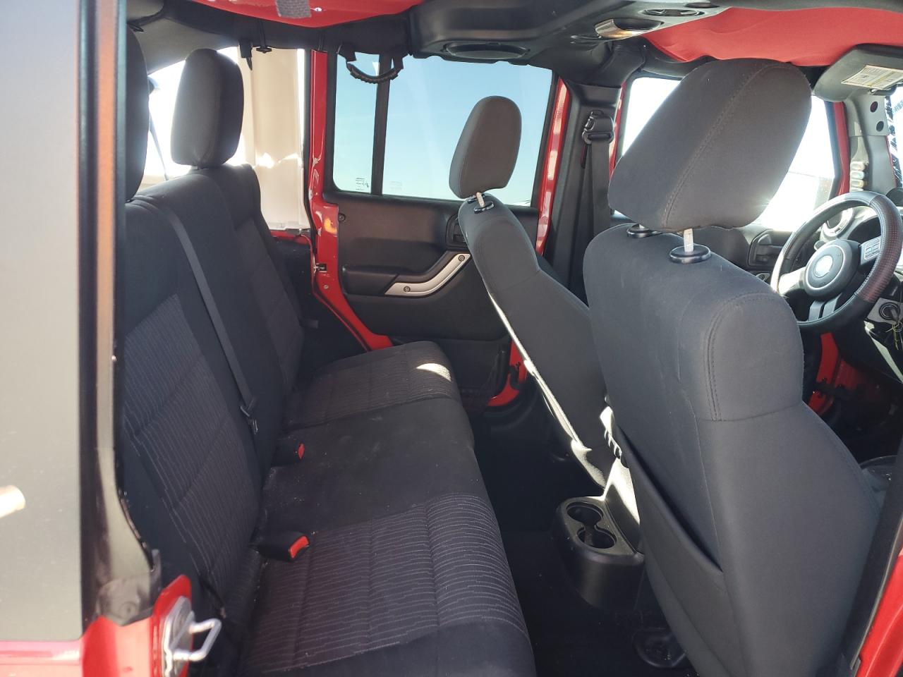 2012 Jeep Wrangler - Image 11