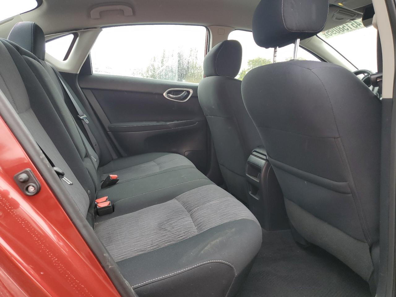 2015 Nissan Sentra - Image 10
