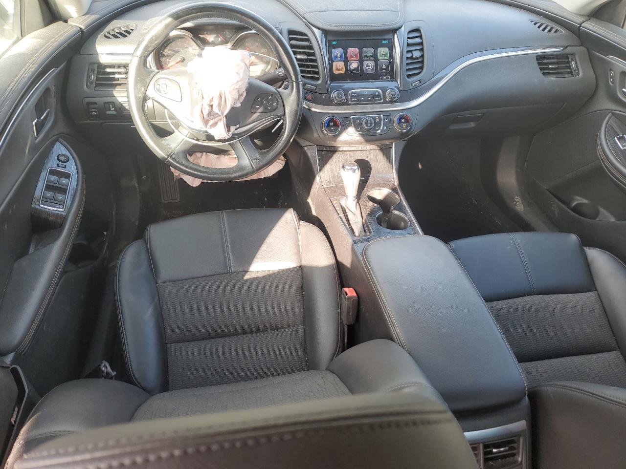 2017 Chevrolet Impala - Image 8