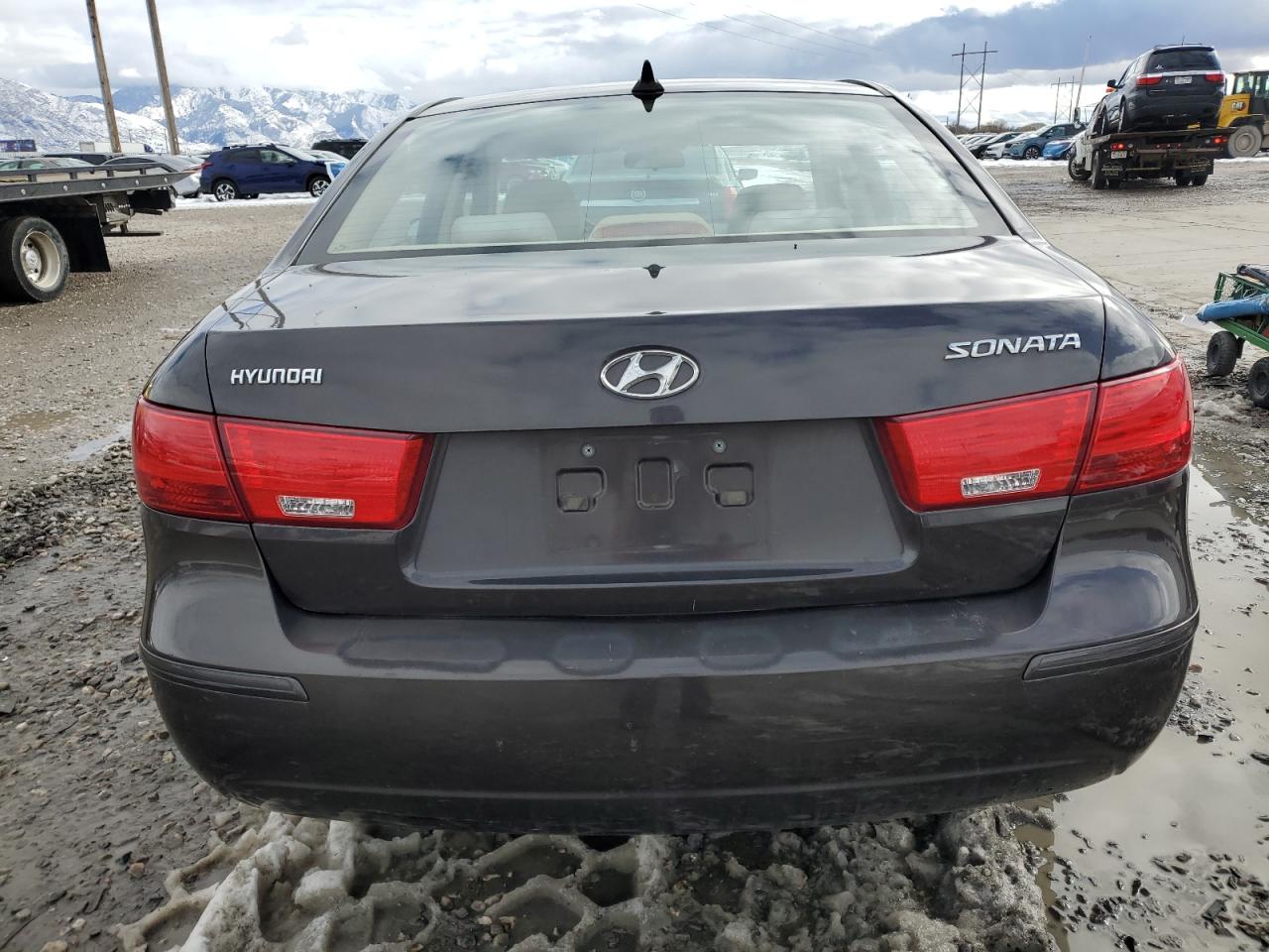 2009 Hyundai Sonata - Image 6