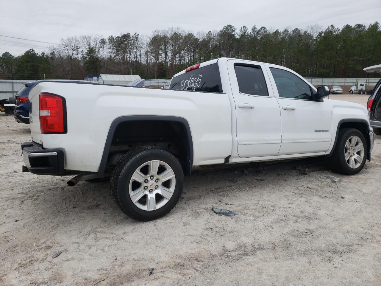 2016 GMC Sierra - Image 3