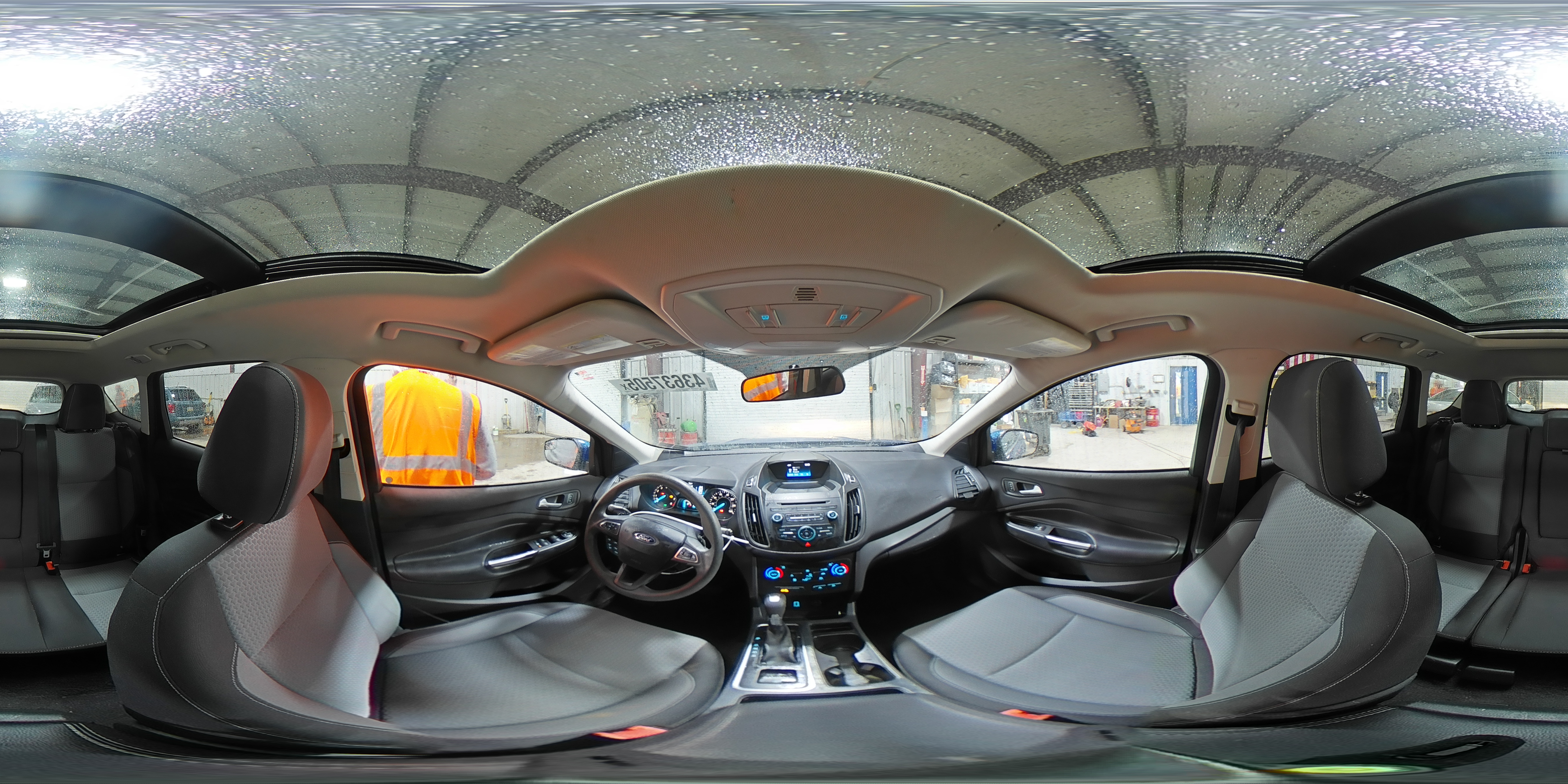 2017 Ford Escape - Image 16