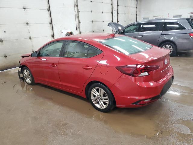  HYUNDAI ELANTRA 2019 Czerwony