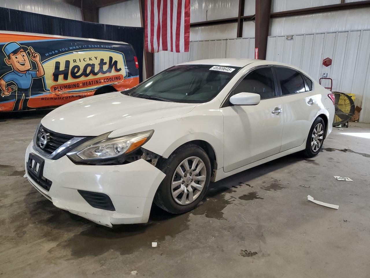 2017 Nissan Altima - Image 1