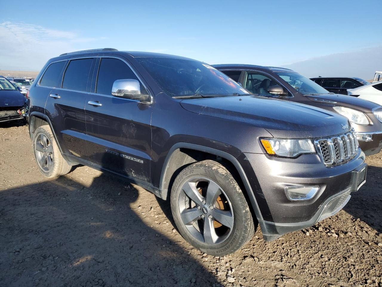 2017 Jeep Grand Cherokee - Image 4