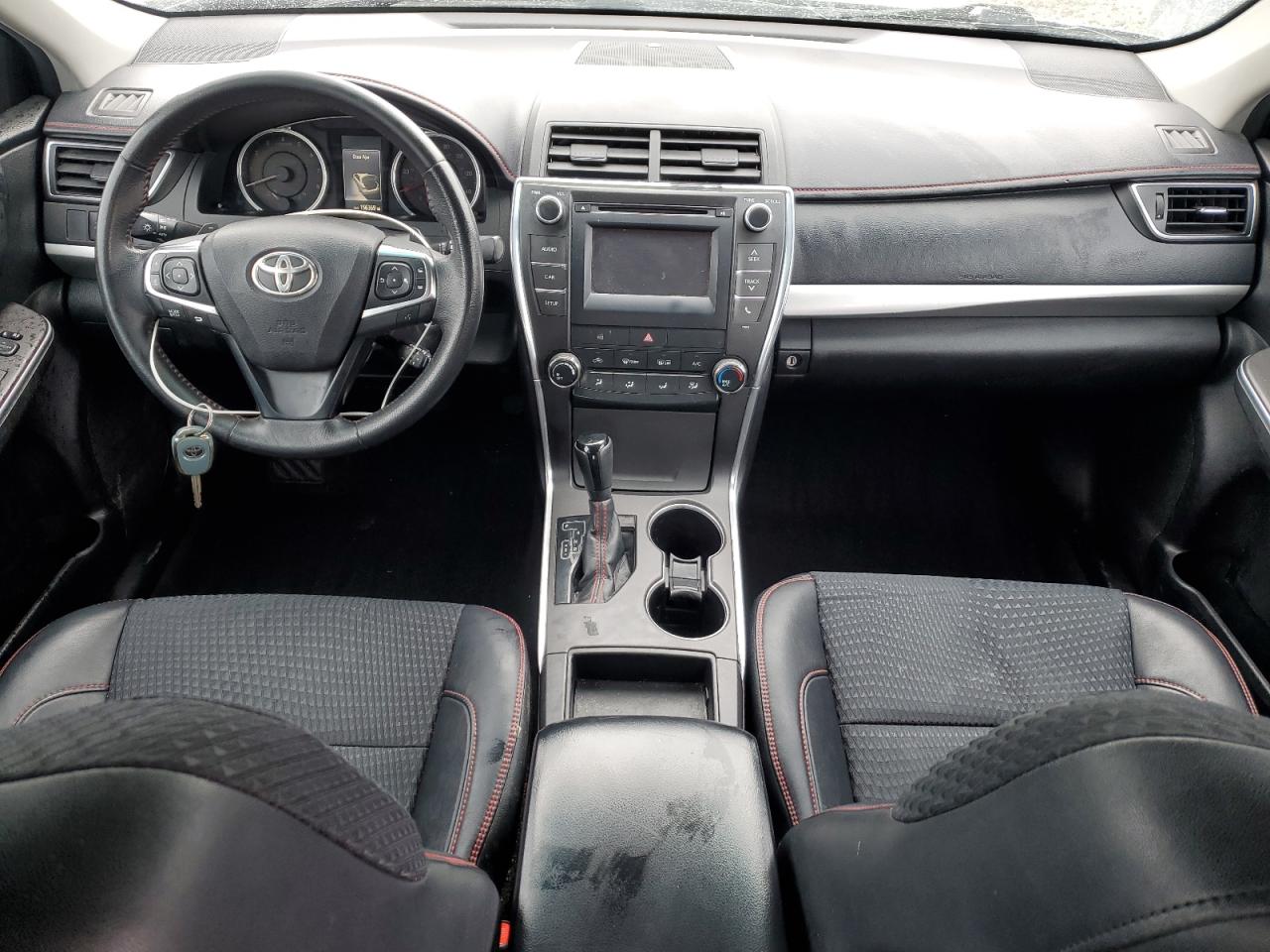 2015 Toyota Camry - Image 8