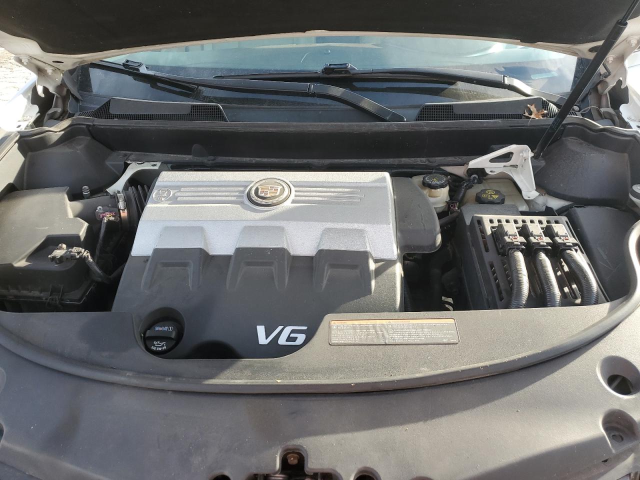 2010 Cadillac SRX - Image 12