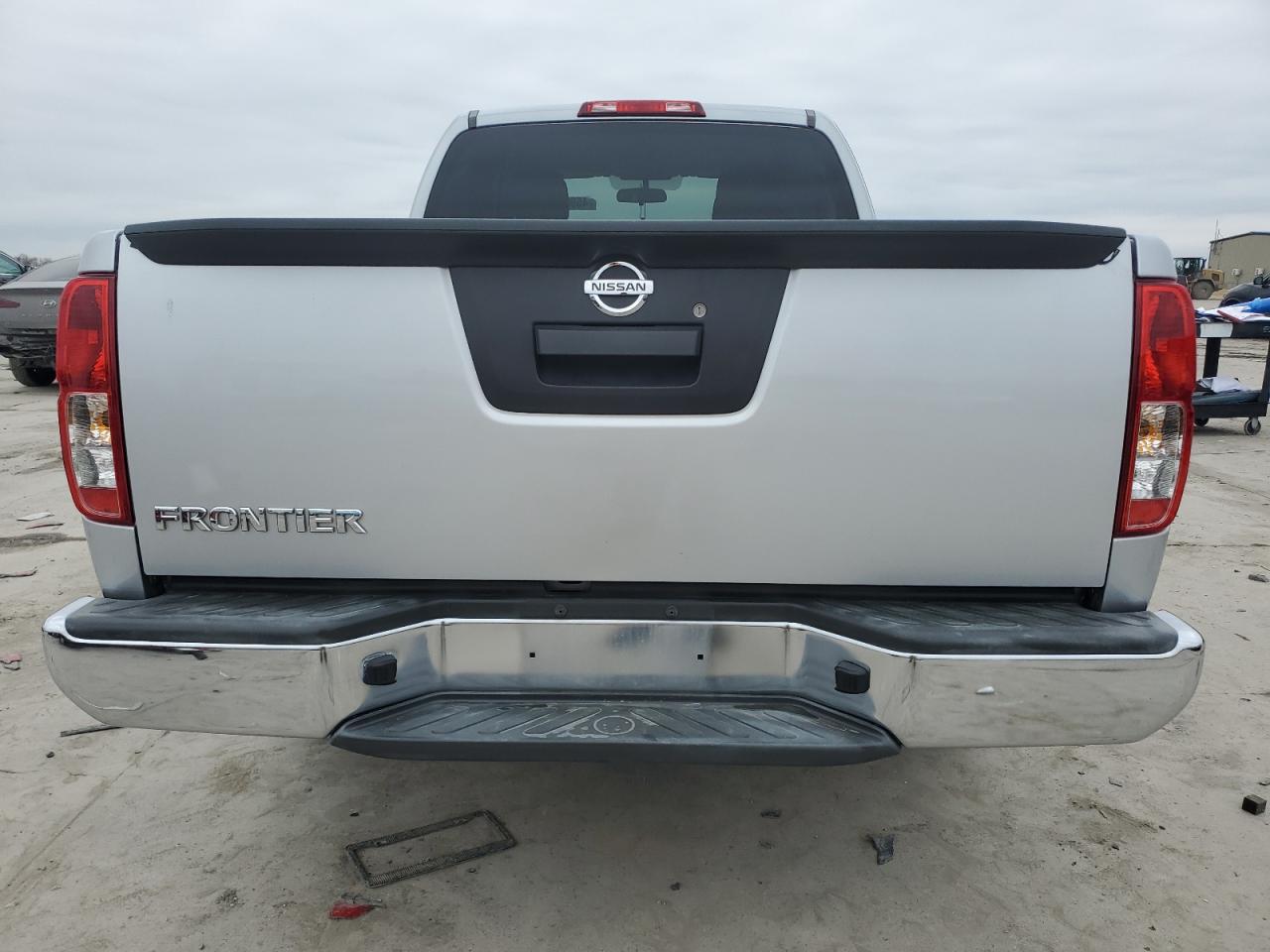 2016 Nissan Navara (Frontier) - Image 6