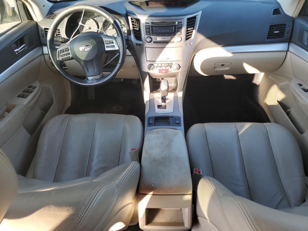 2013 Subaru Outback - Image 8