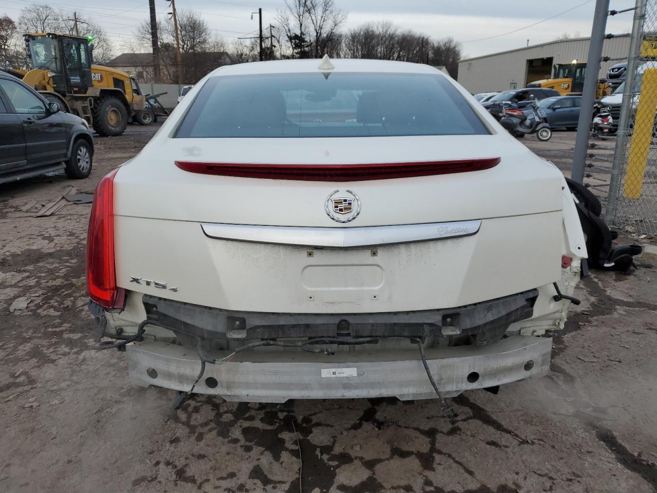 2015 Cadillac XTS - Image 6