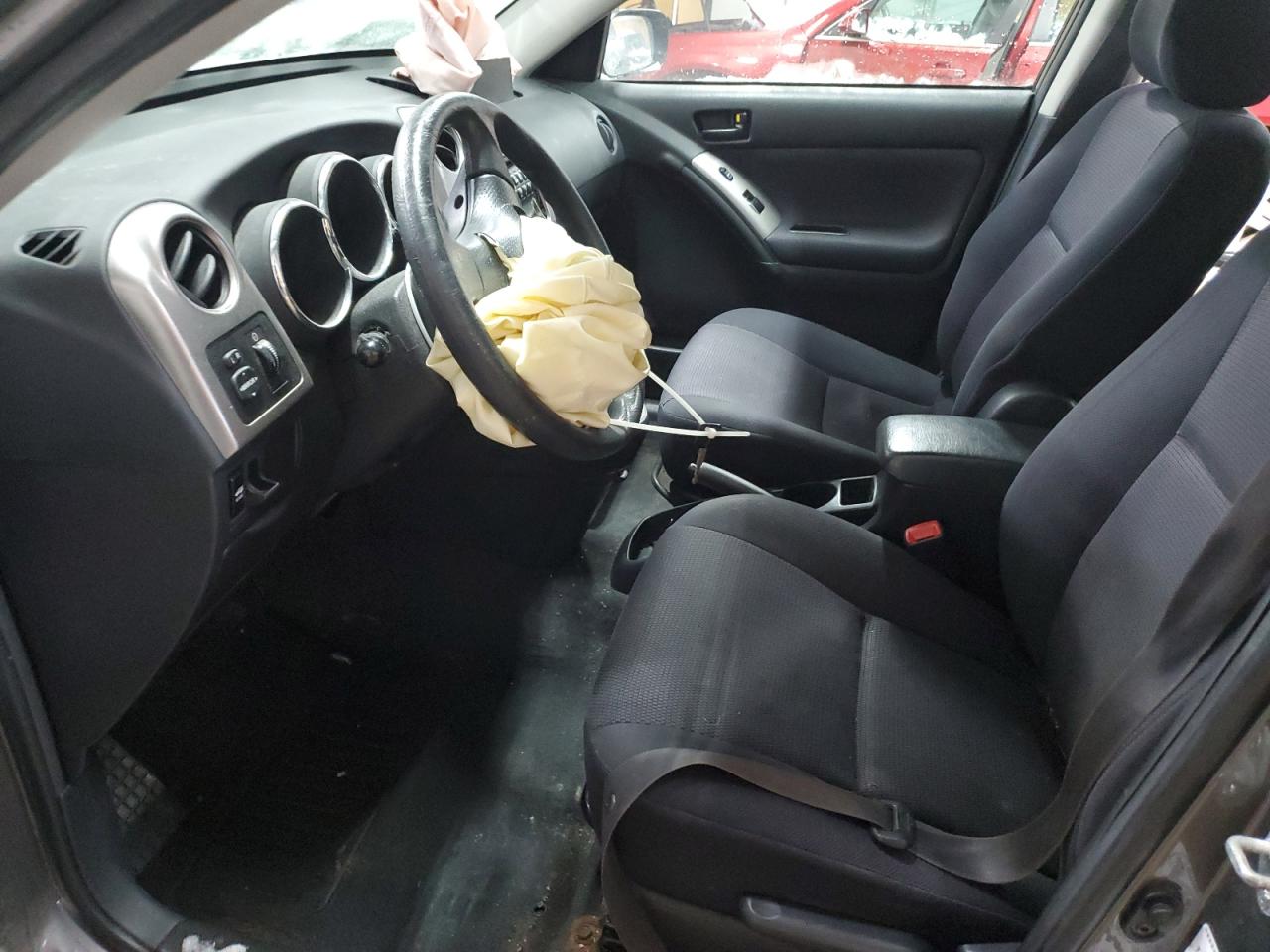 2006 Pontiac Vibe - Image 7