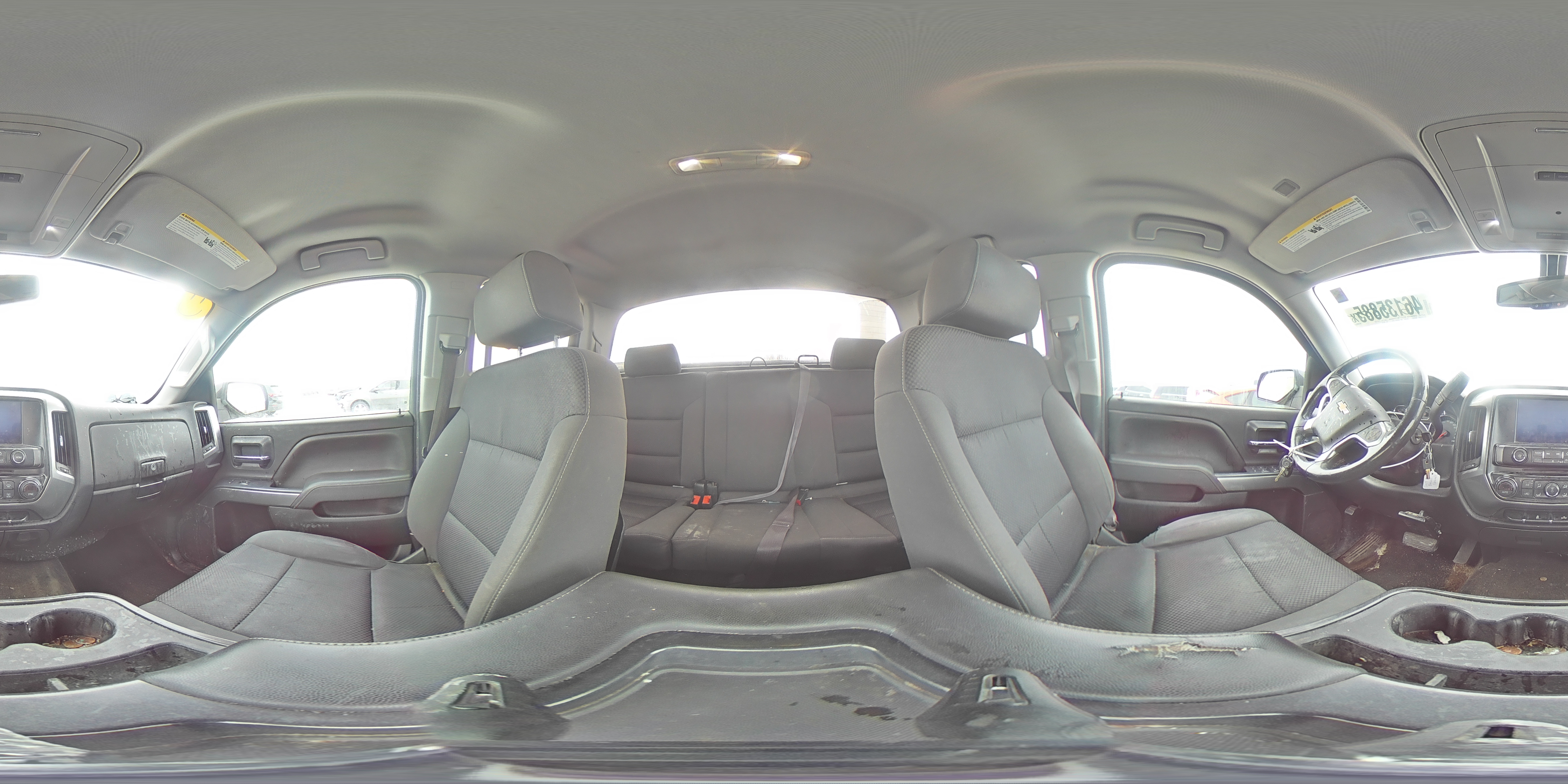 2015 Chevrolet Silverado - Image 13