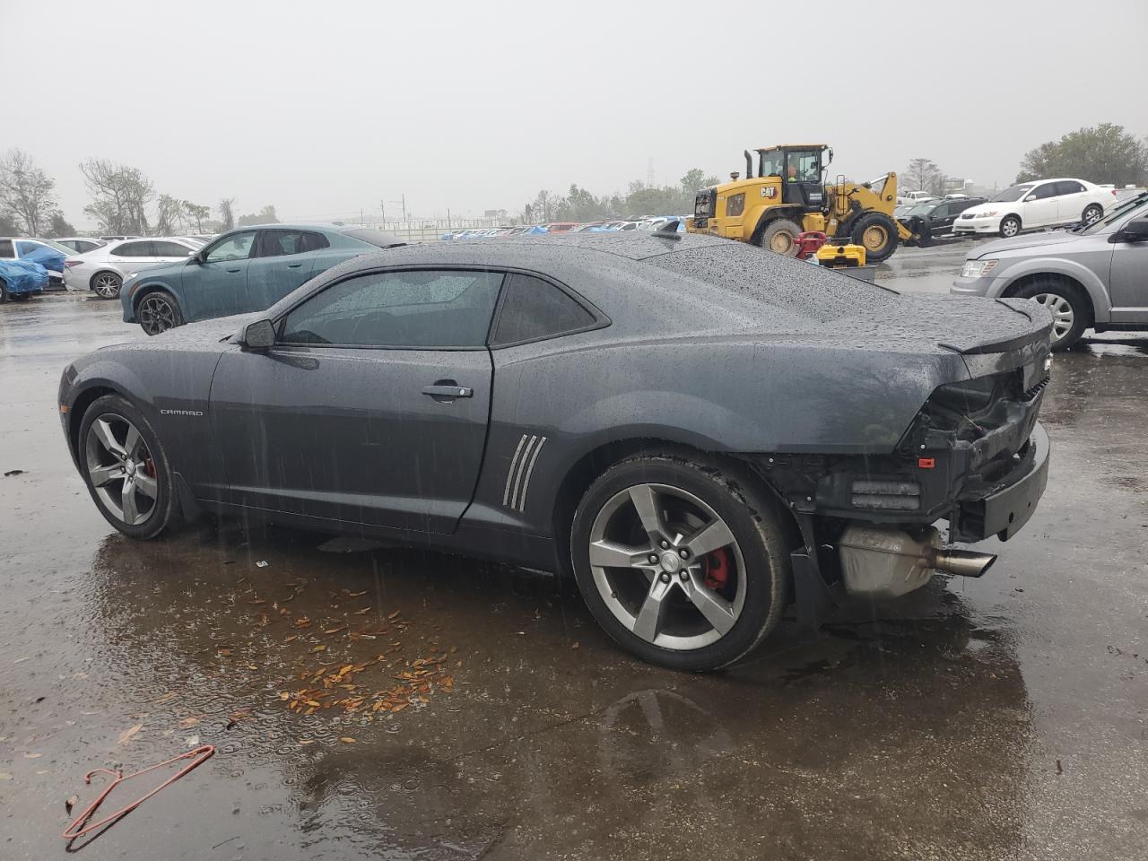 2011 Chevrolet Camaro - Image 2