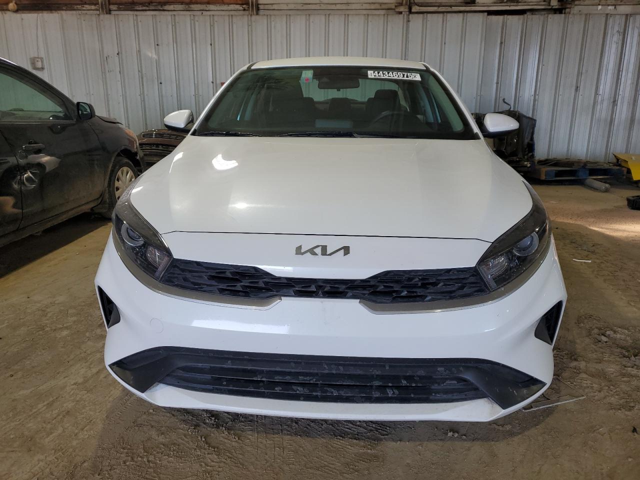 2023 Kia Forte - Image 5