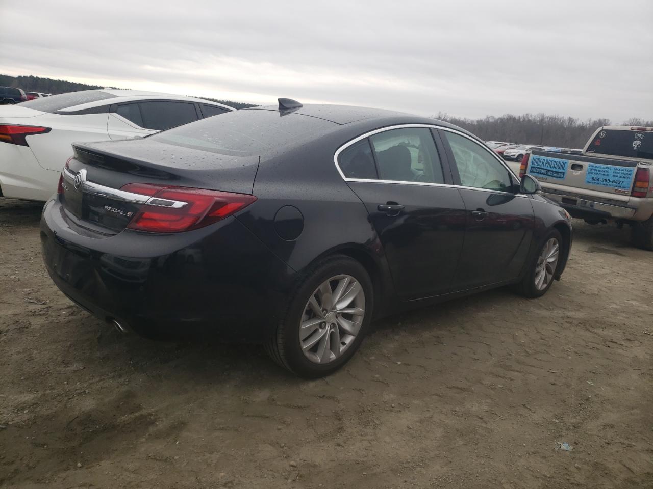 2015 Buick Regal - Image 3