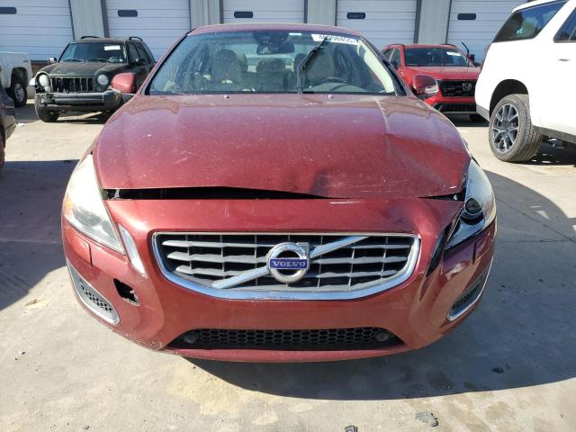 Седани VOLVO S60 2013 Червоний