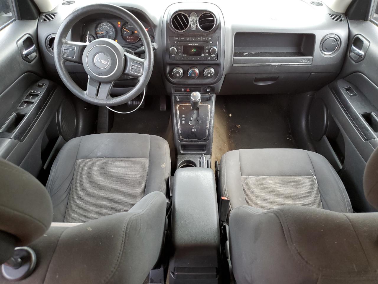 2016 Jeep Liberty (Patriot) - Image 8