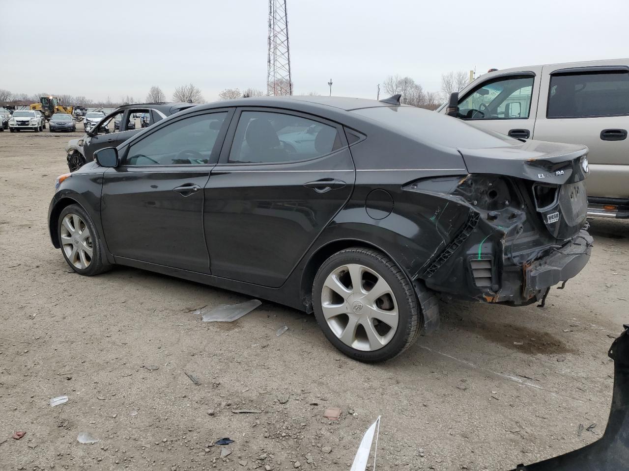 2012 Hyundai Elantra - Image 2