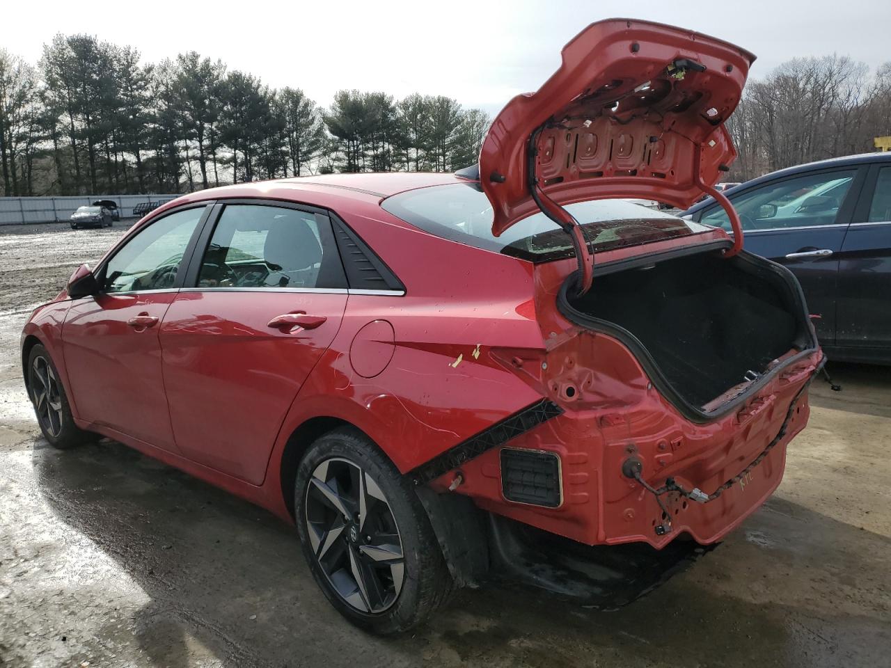 2021 Hyundai Elantra - Image 2