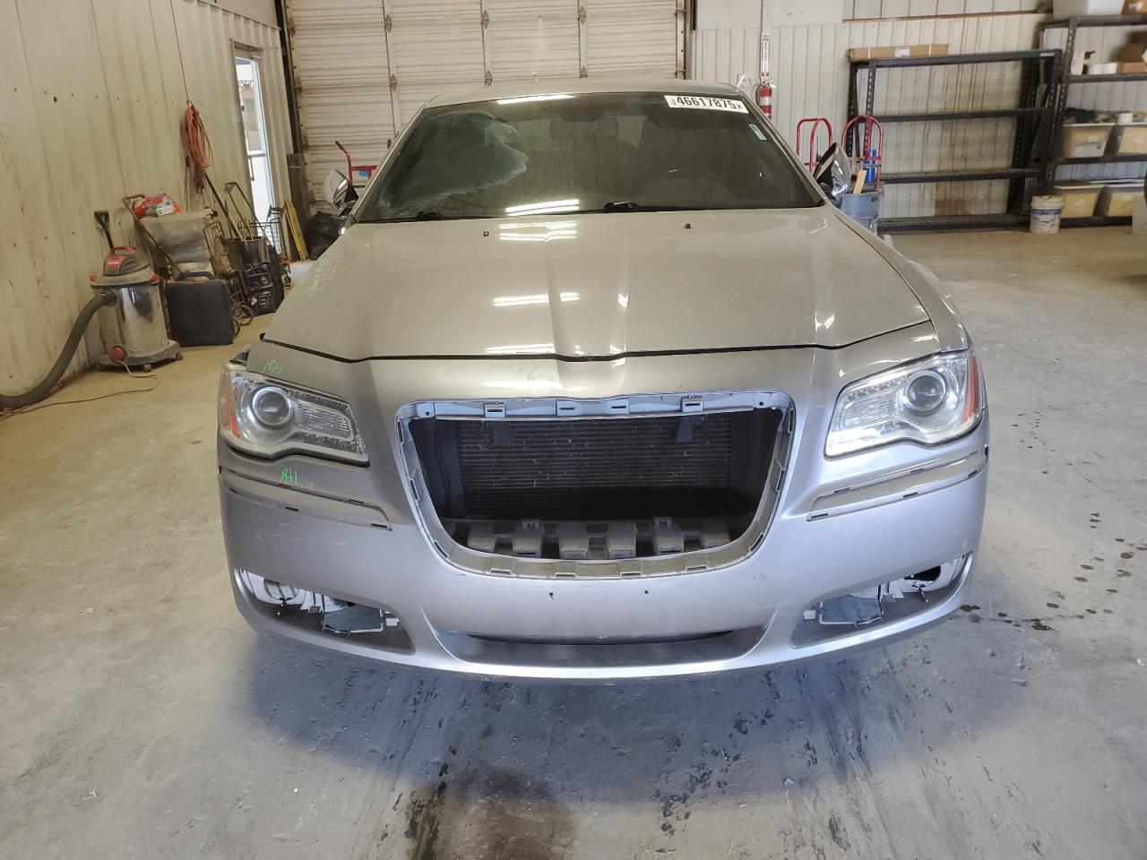 2011 Chrysler 300 - Image 5