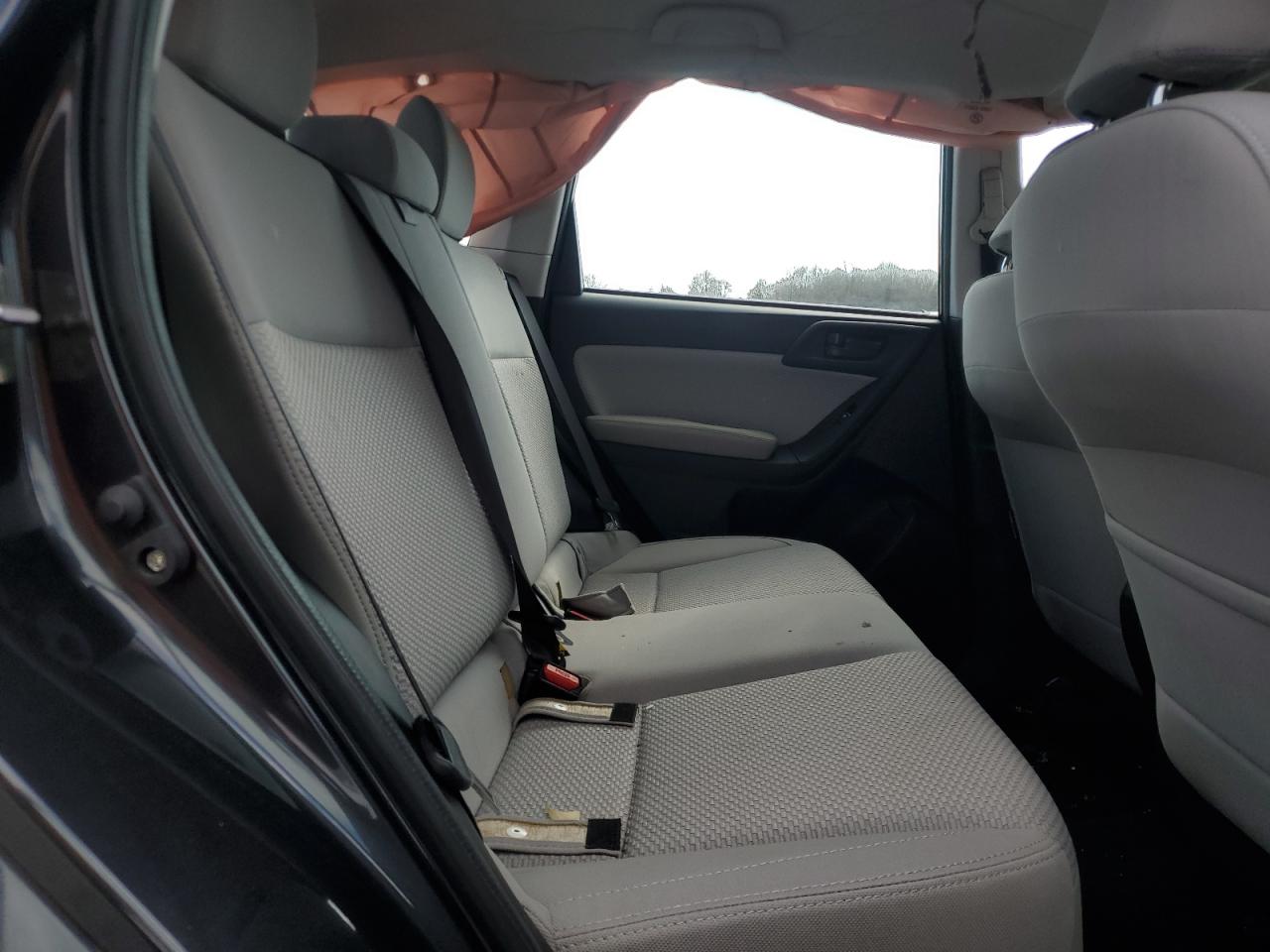 2018 Subaru Forester - Image 11