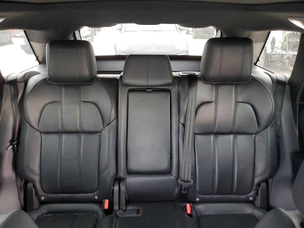 2016 Land Rover Range Rover - Image 10