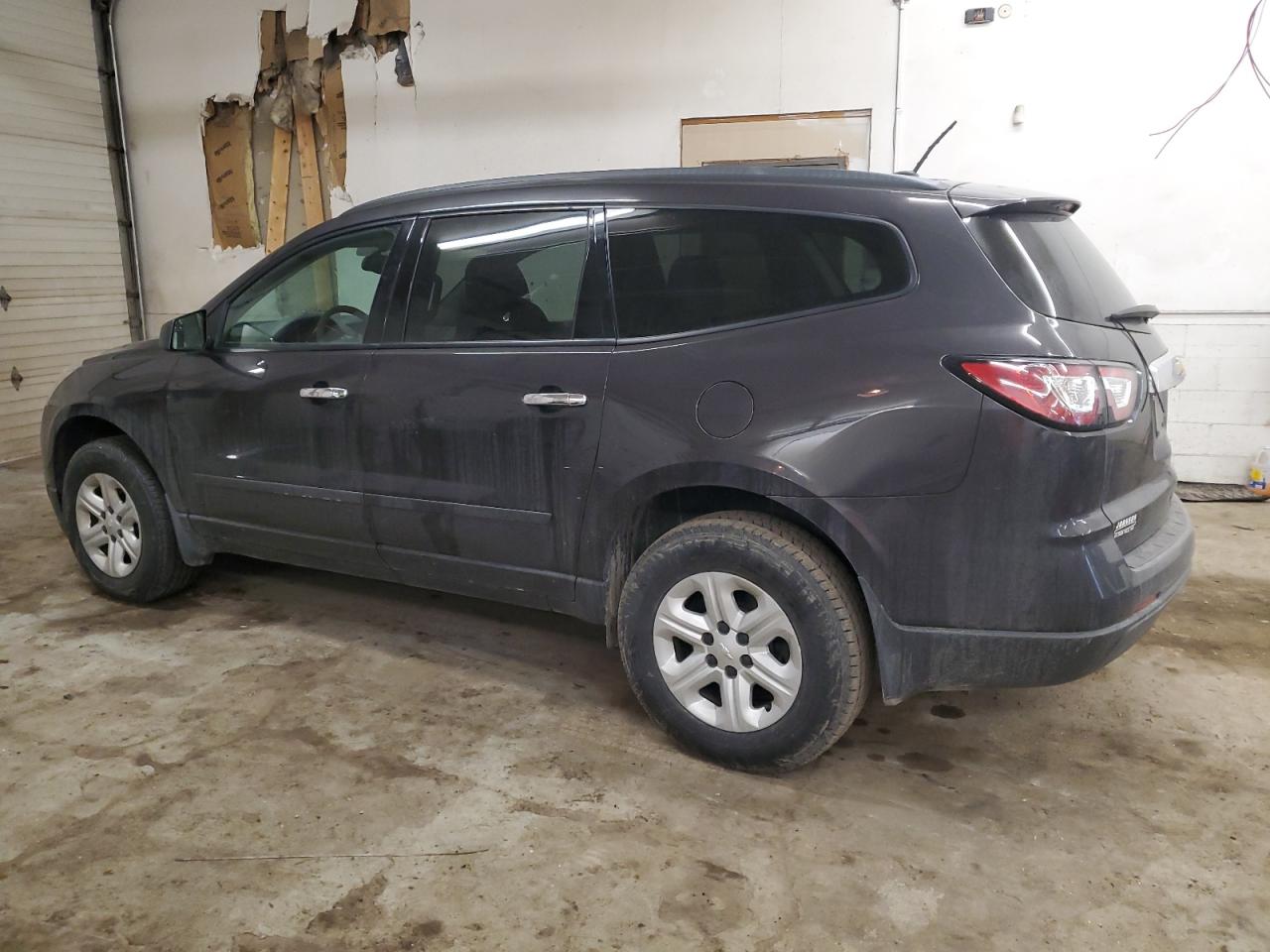2014 Chevrolet Traverse - Image 2
