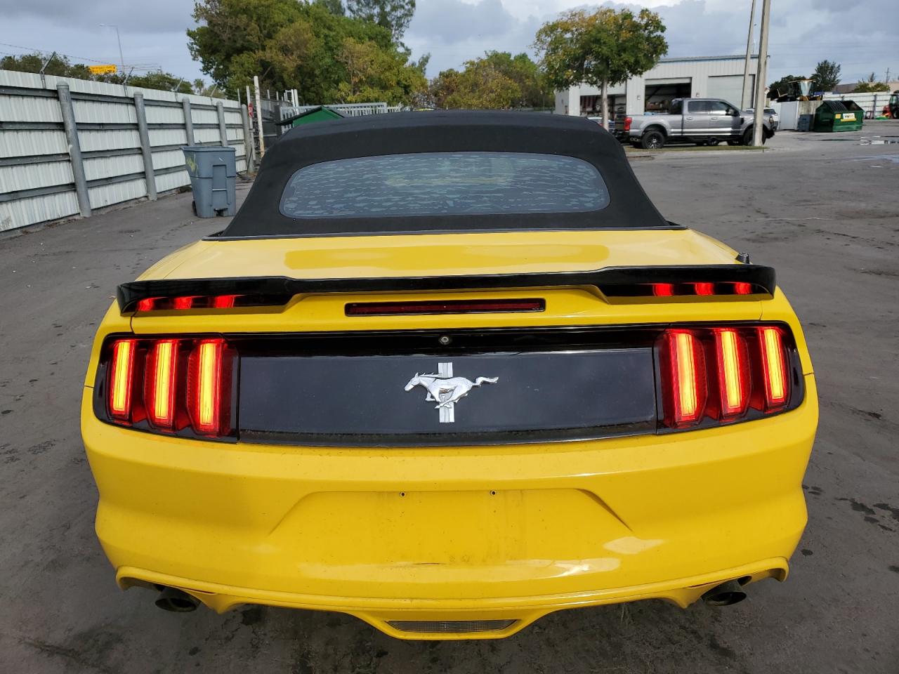 2015 Ford Mustang - Image 6