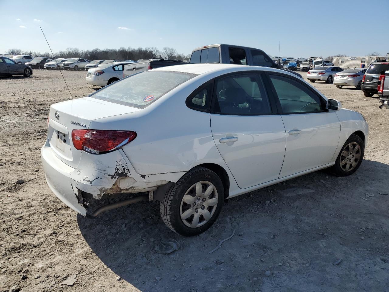 2007 Hyundai Elantra - Image 3
