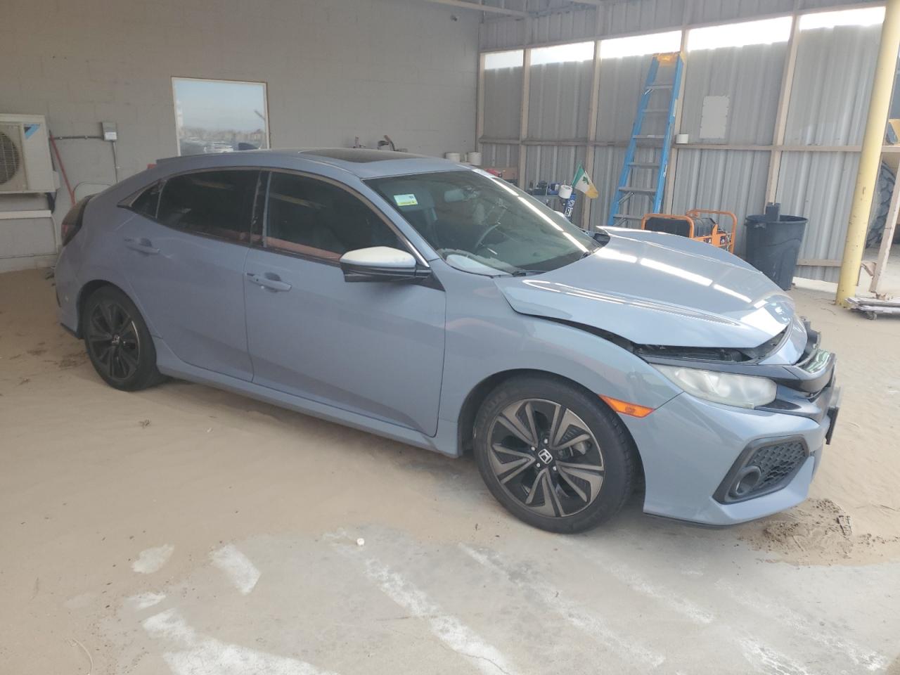 2018 Honda Civic - Image 4