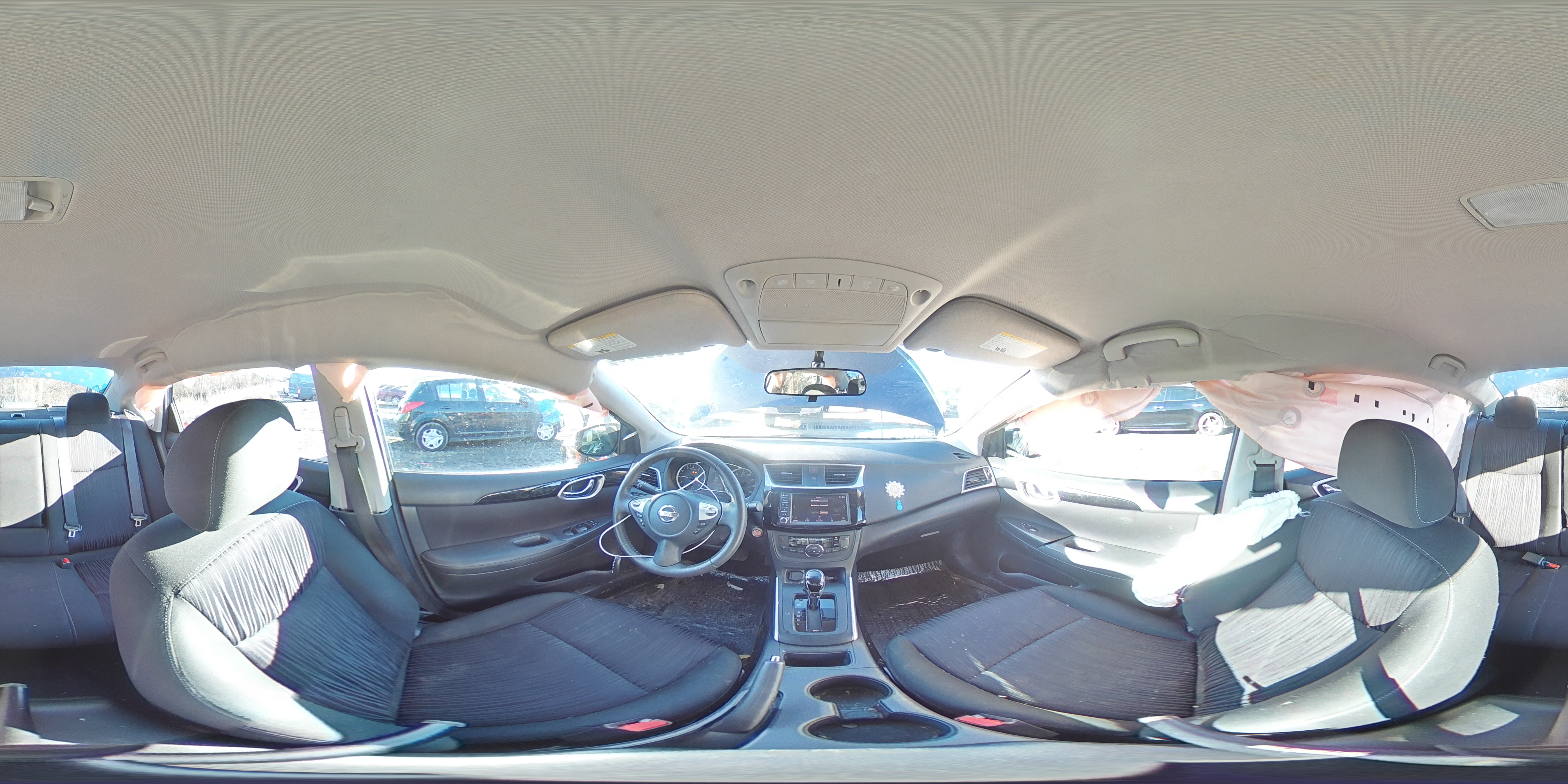 2019 Nissan Sentra - Image 12
