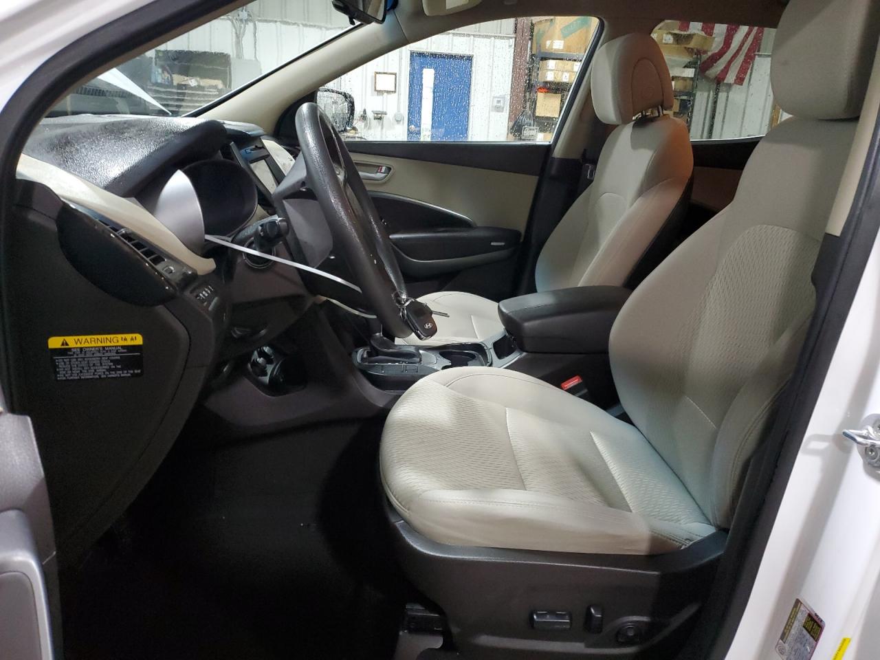 2017 Hyundai Santa Fe - Image 7