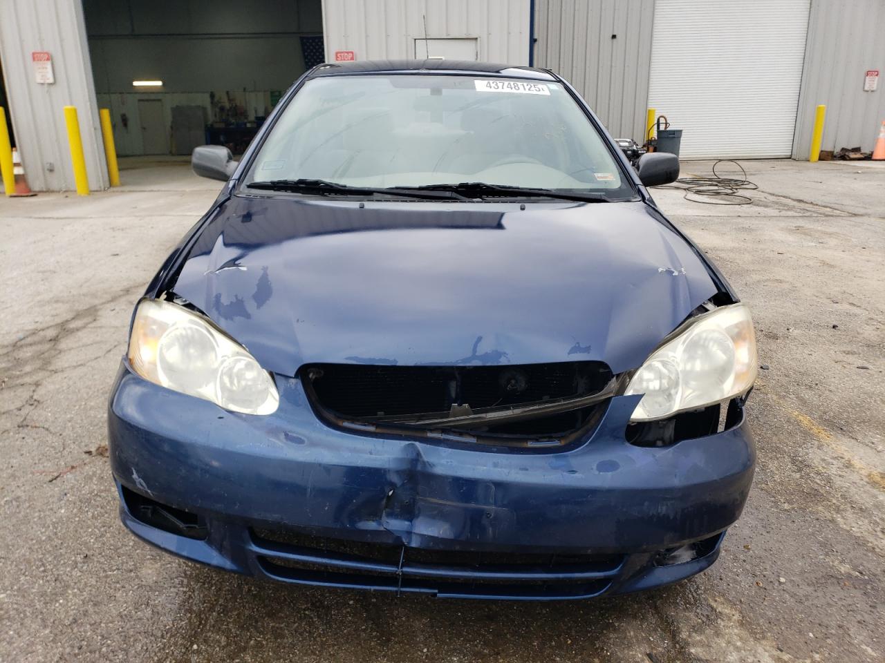 2004 Toyota Corolla - Image 5