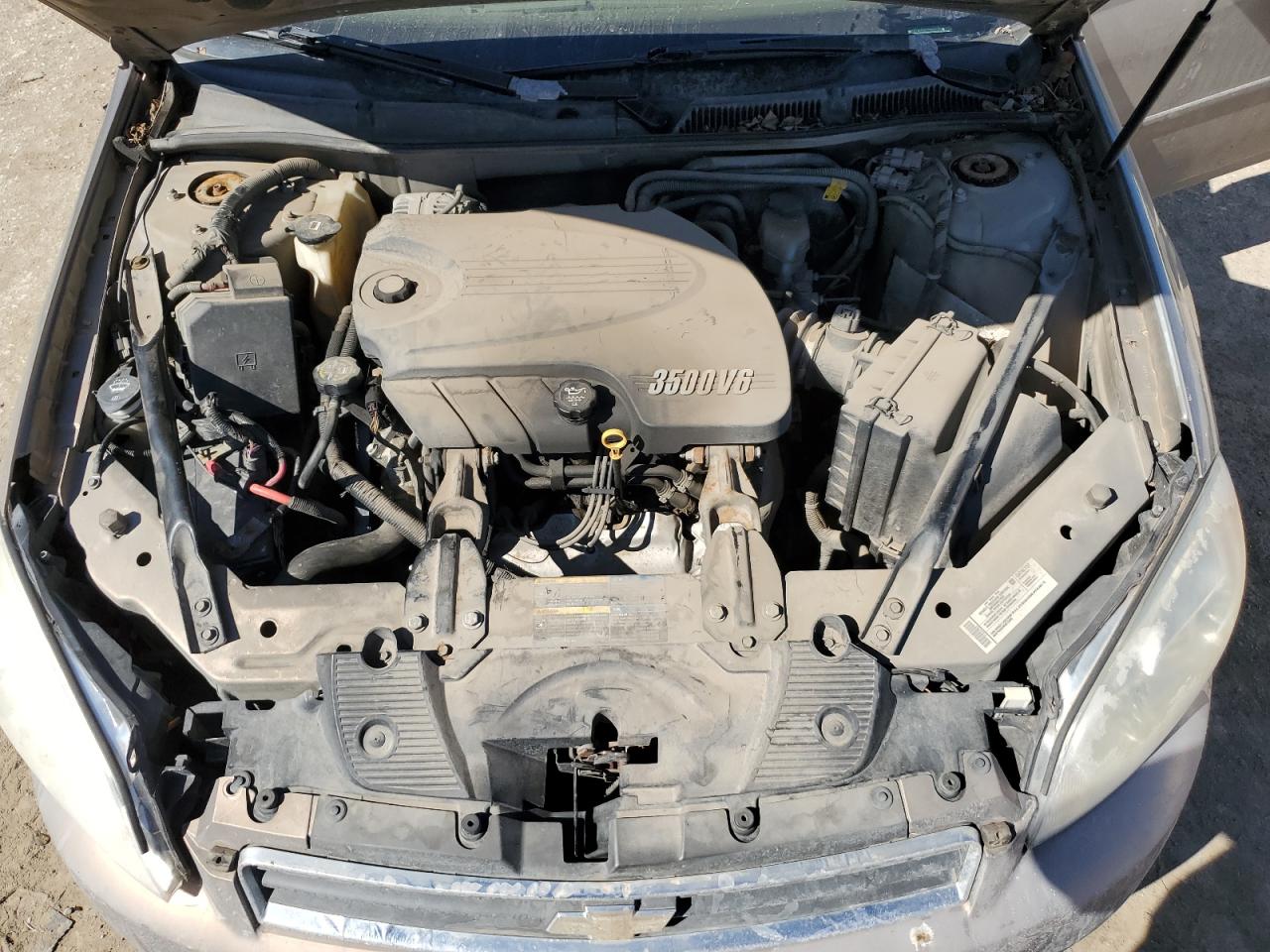 2007 Chevrolet Impala - Image 13