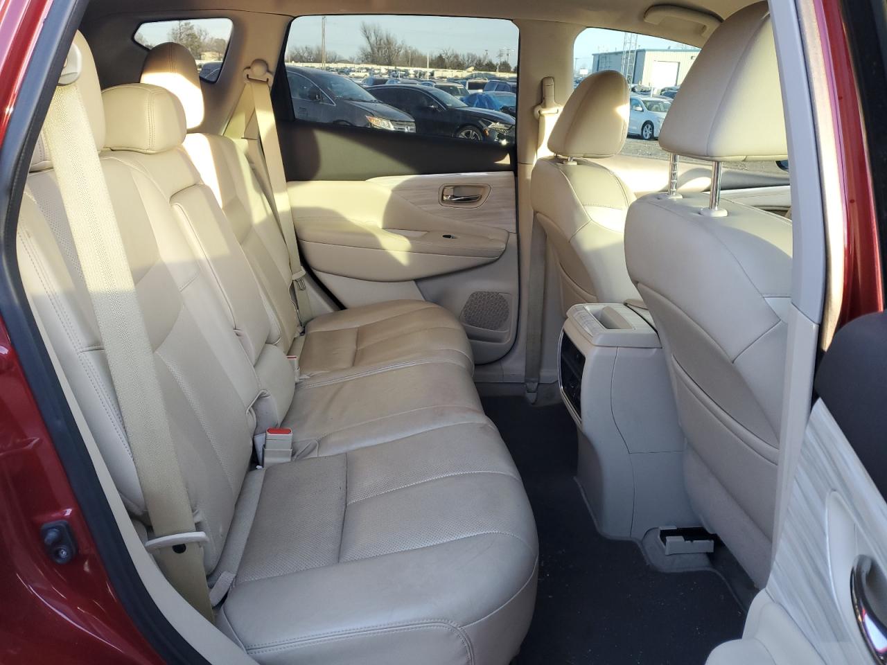 2015 Nissan Murano - Image 11