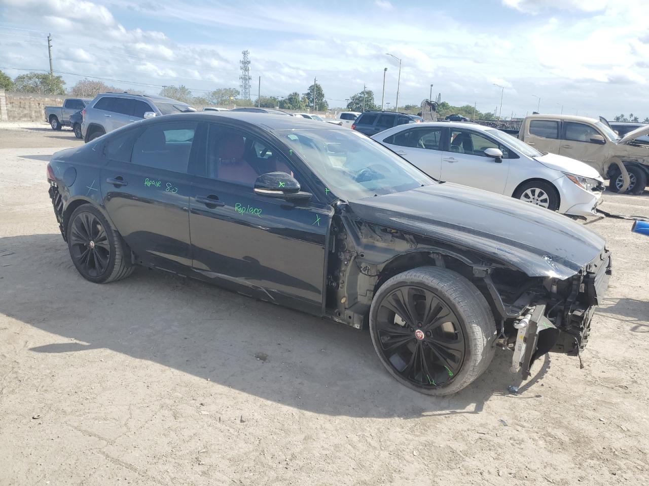 2023 Jaguar XF - Image 4