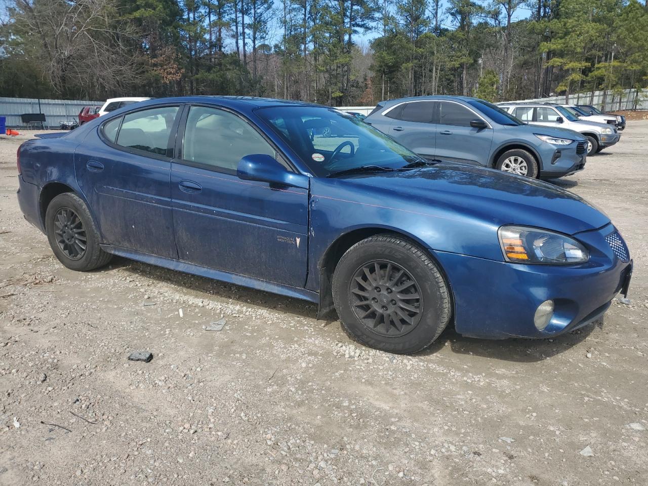 2004 Pontiac Grand Prix - Image 4