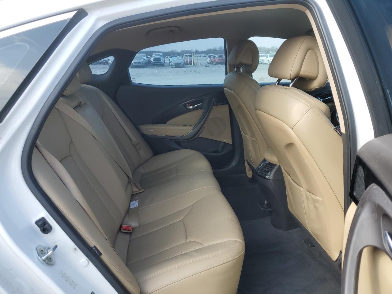 2015 Hyundai Azera - Image 3